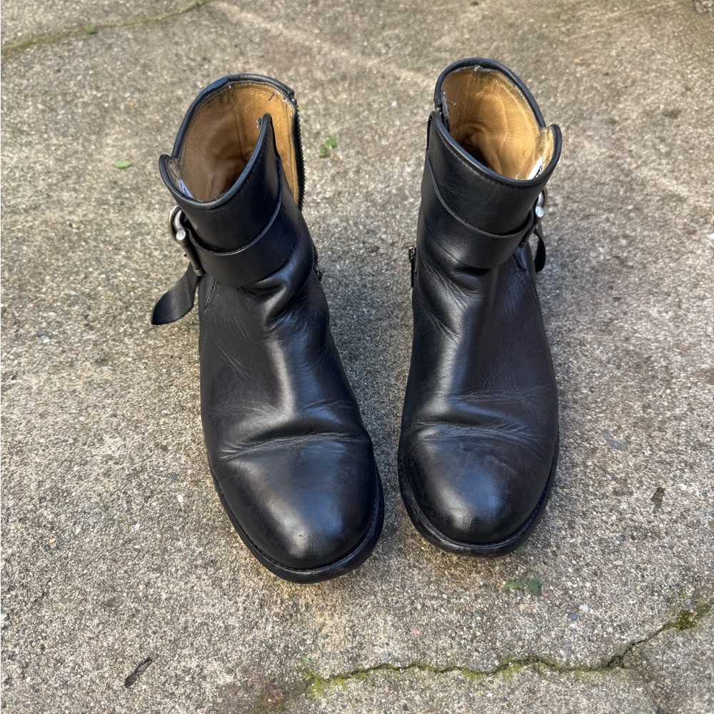 Frye Melissa Knotted Harness Black Leather Boots Womens 8.5 B Biker Ankle Boot